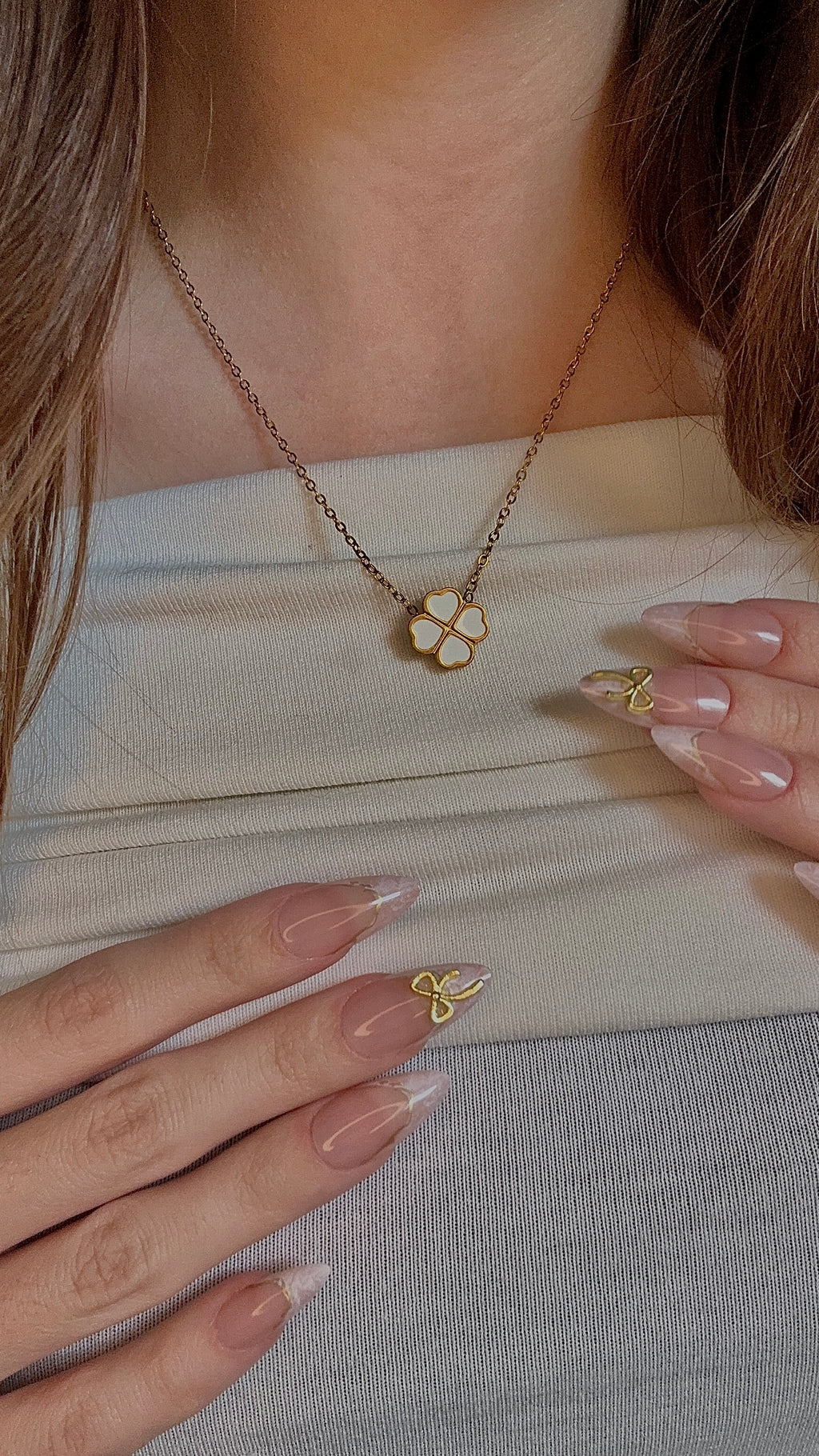 Collier Lara